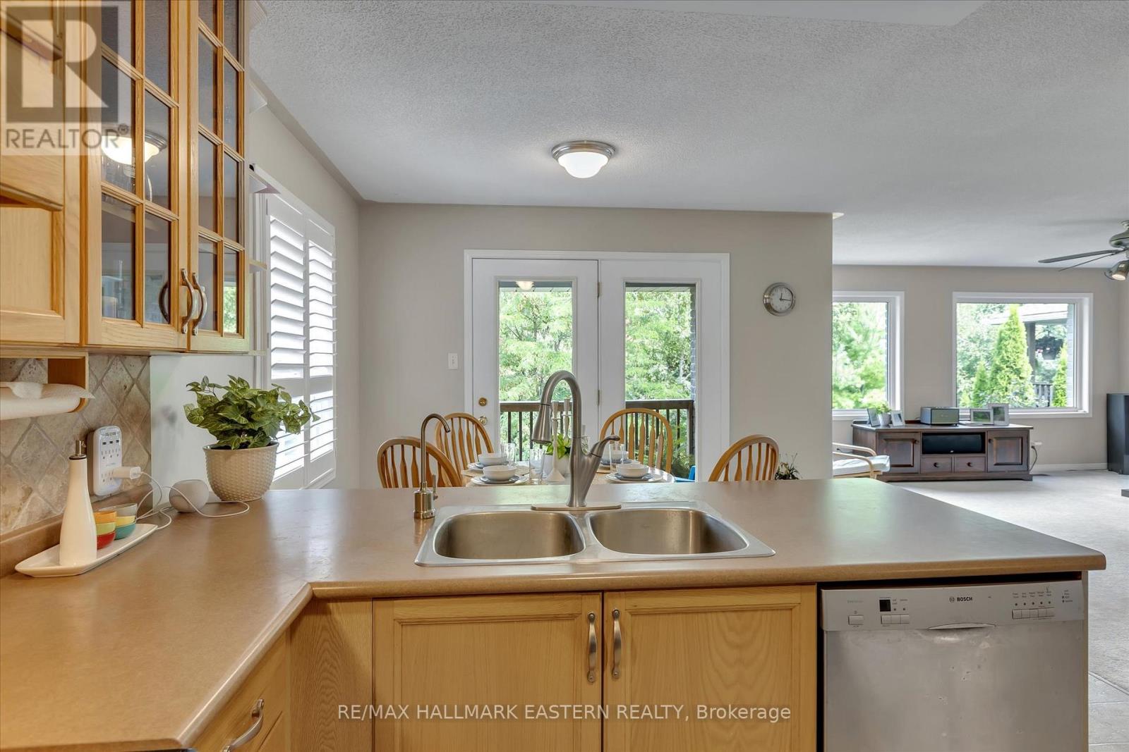 20 Eldon Court, Peterborough East (North), Ontario  K9H 7S1 - Photo 6 - X12345320