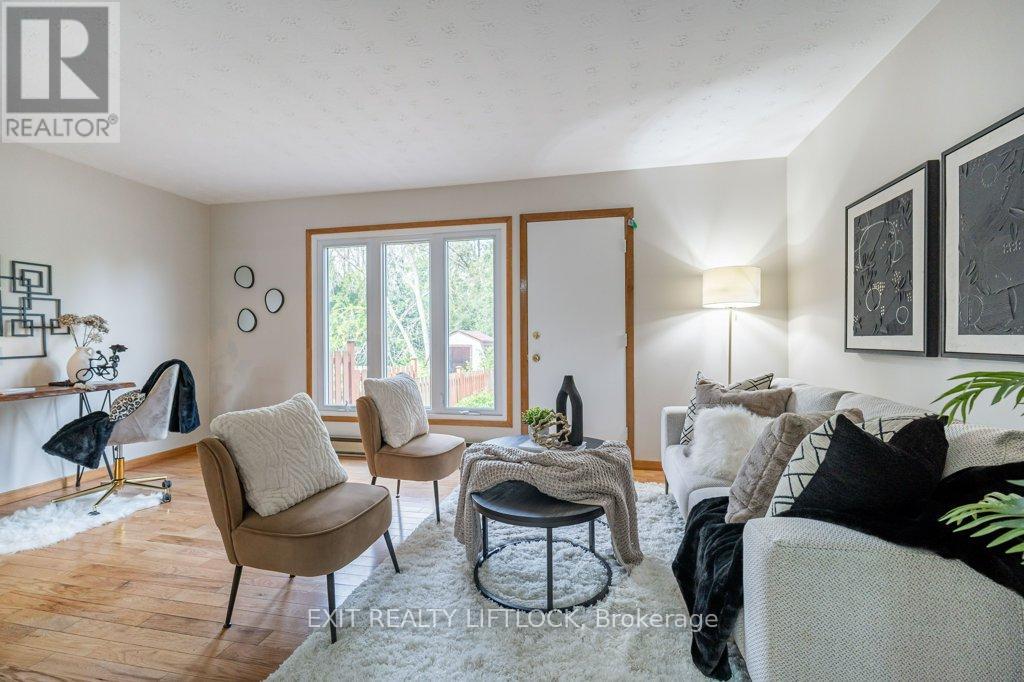 2075 Walker Avenue, Peterborough East (South), Ontario  K9L 1T6 - Photo 12 - X12345325