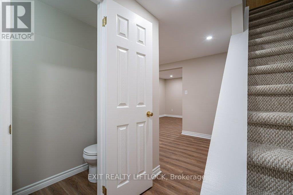 2075 Walker Avenue, Peterborough East (South), Ontario  K9L 1T6 - Photo 22 - X12345325