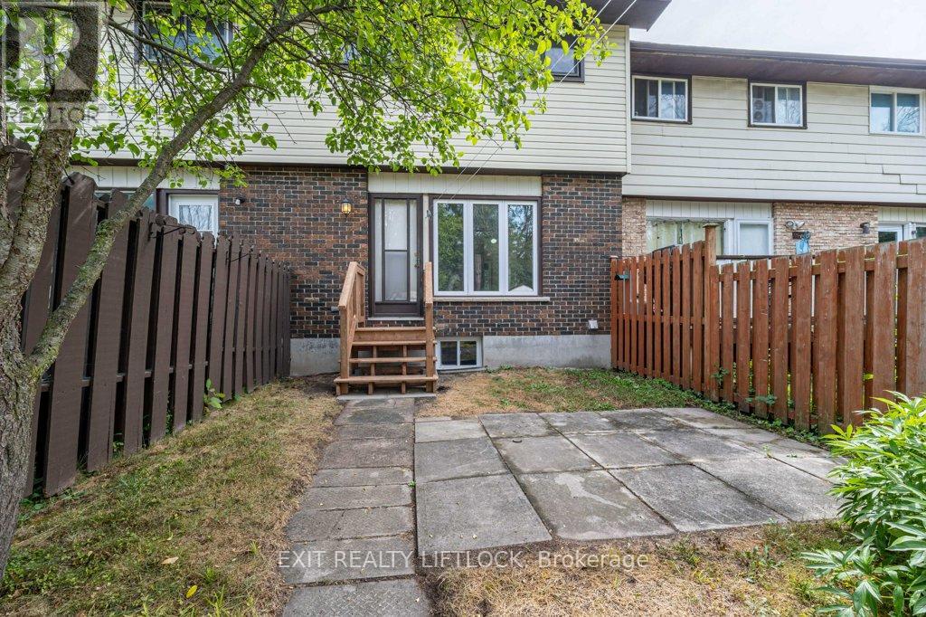 2075 Walker Avenue, Peterborough East (South), Ontario  K9L 1T6 - Photo 32 - X12345325
