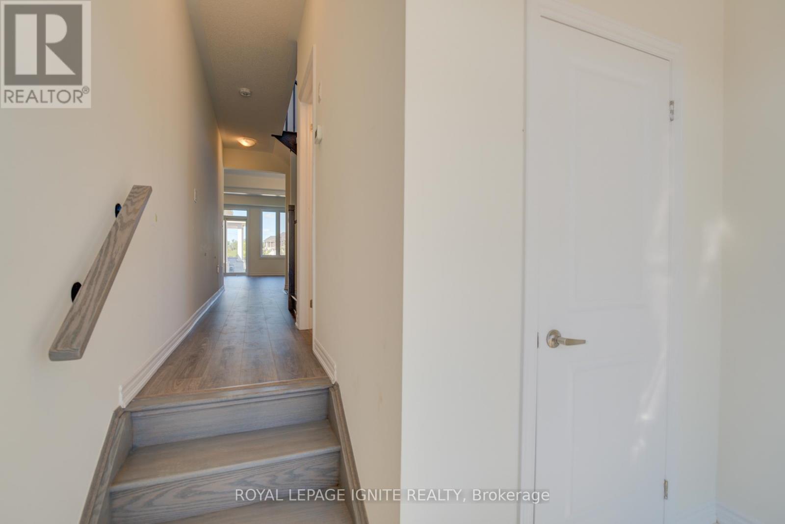 58 Hickey Lane, Kawartha Lakes (Lindsay), Ontario  K9V 0T2 - Photo 5 - X12345235