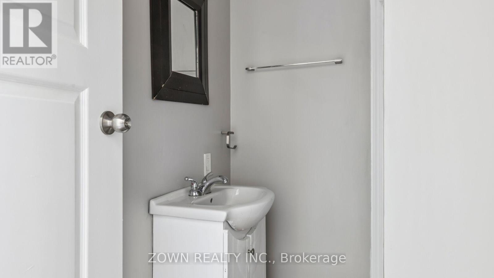 227 Mcdonnel Street, Peterborough Central (North), Ontario  K9H 2W1 - Photo 17 - X12345450