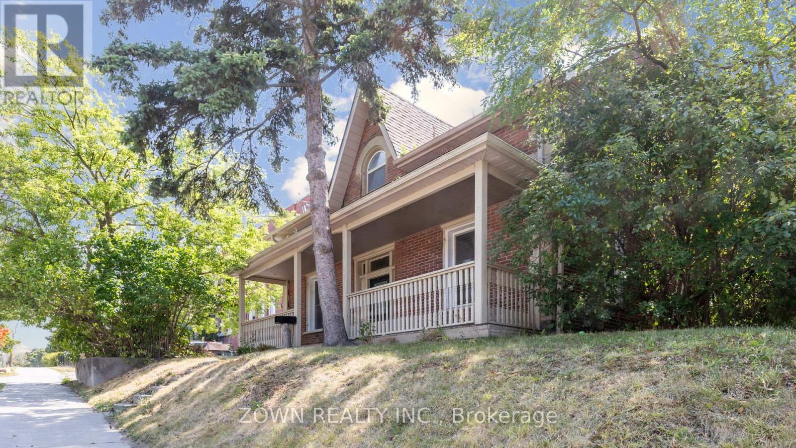 227 Mcdonnel Street, Peterborough Central (North), Ontario  K9H 2W1 - Photo 2 - X12345450