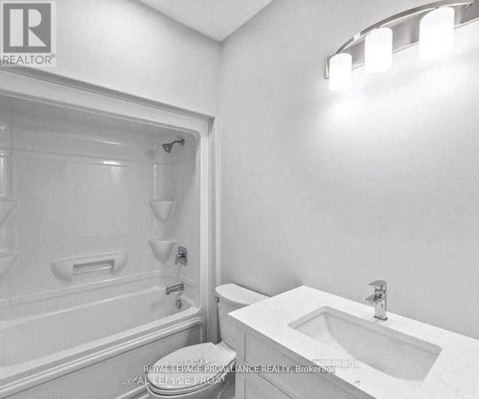 190 Homewood Avenue, Trent Hills (Hastings), Ontario  K0L 1Y0 - Photo 8 - X12345821