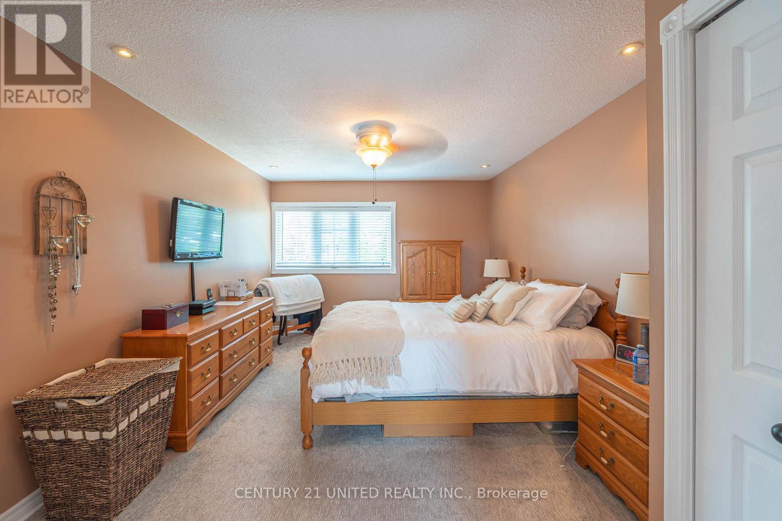 7 Bayleaf Court, Peterborough West (Central), Ontario  K9K 1A2 - Photo 20 - X12346231