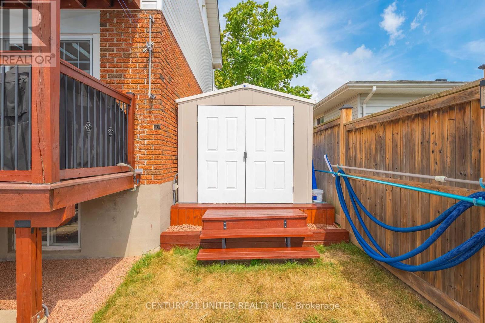7 Bayleaf Court, Peterborough West (Central), Ontario  K9K 1A2 - Photo 40 - X12346231