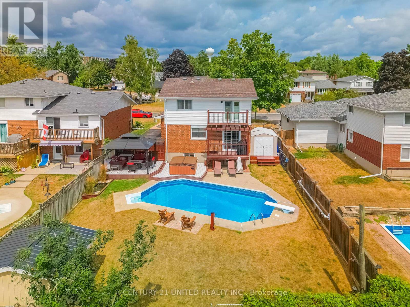 7 Bayleaf Court, Peterborough West (Central), Ontario  K9K 1A2 - Photo 5 - X12346231