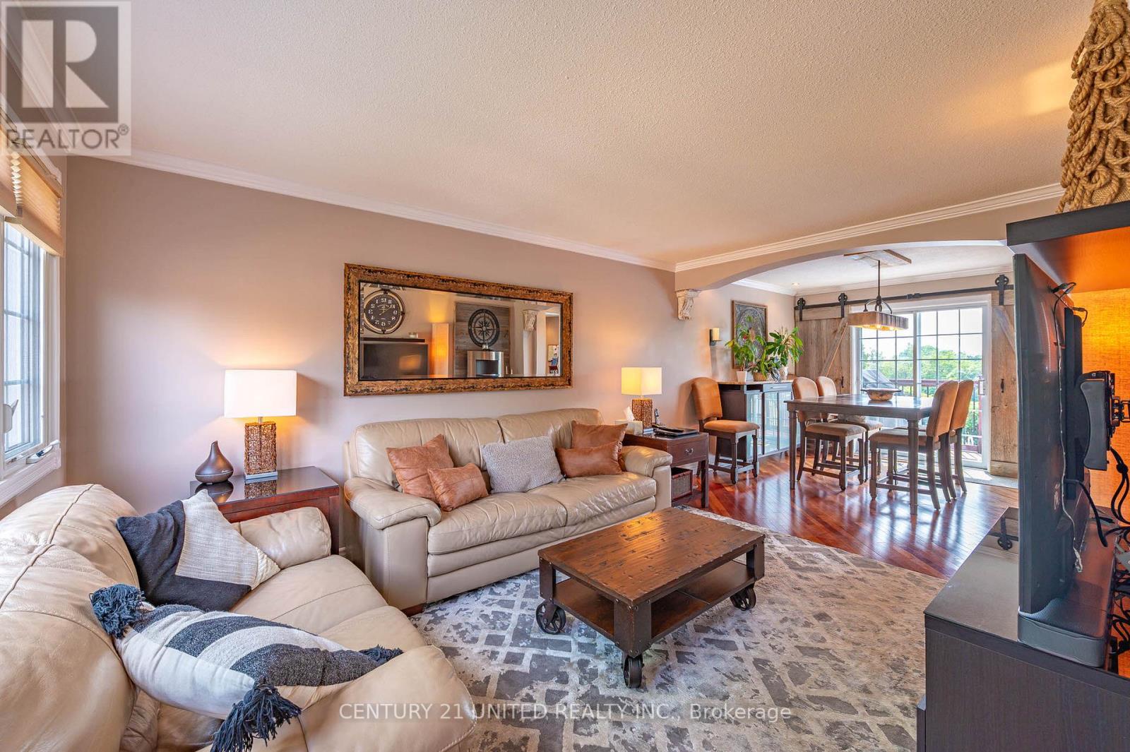 7 Bayleaf Court, Peterborough West (Central), Ontario  K9K 1A2 - Photo 9 - X12346231