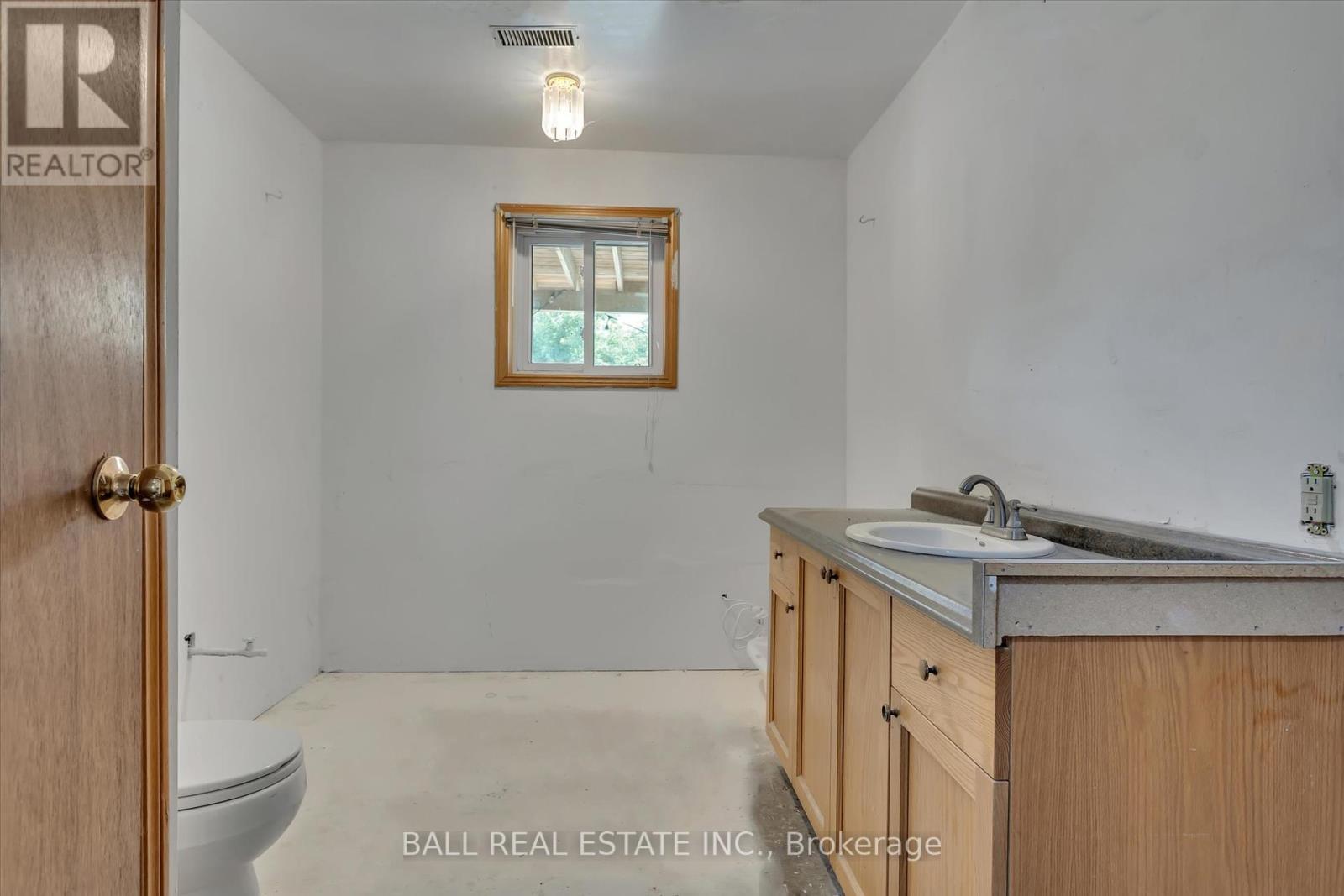 233 Lonsberry Lane, Douro-Dummer, Ontario  K0L 3A0 - Photo 25 - X12346418