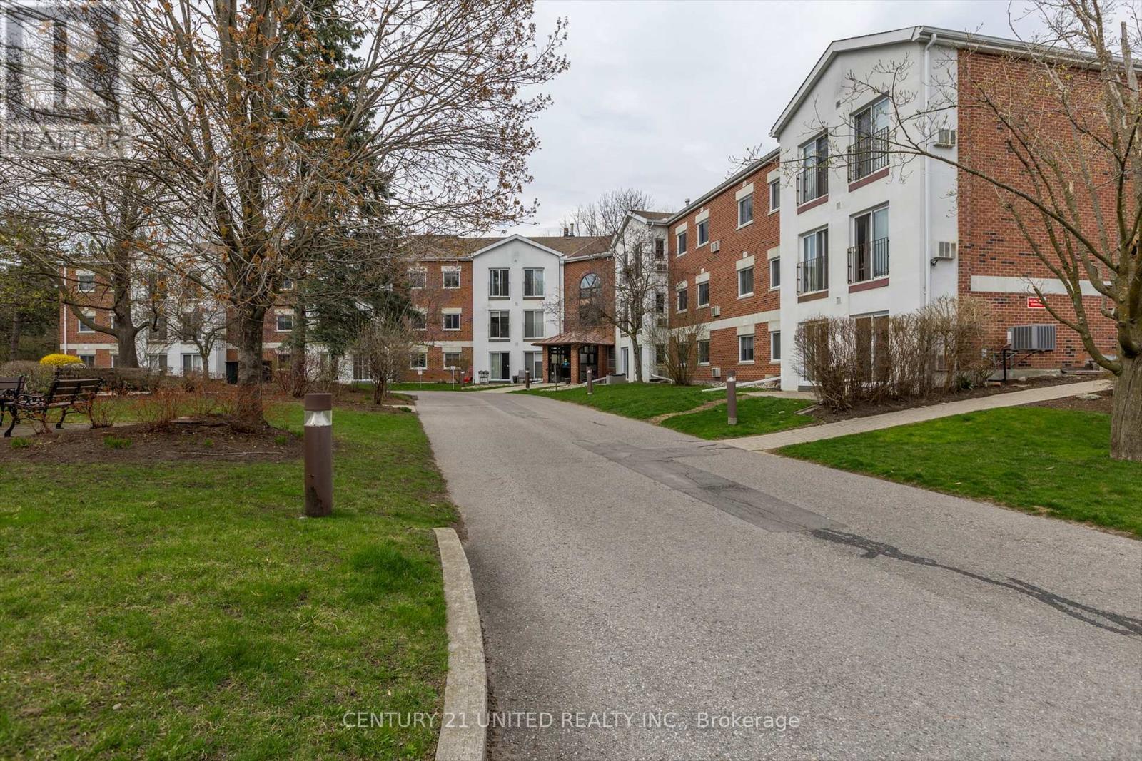 204 - 1111 Water Street, Peterborough North (Central), Ontario  K9H 3P7 - Photo 6 - X12346426