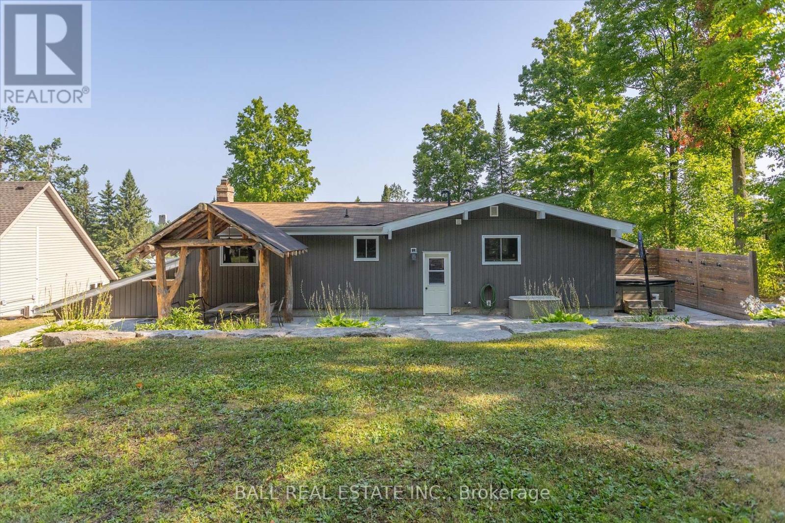 1288 Young's Cove Road, Selwyn, Ontario  K0L 1T0 - Photo 36 - X12346484