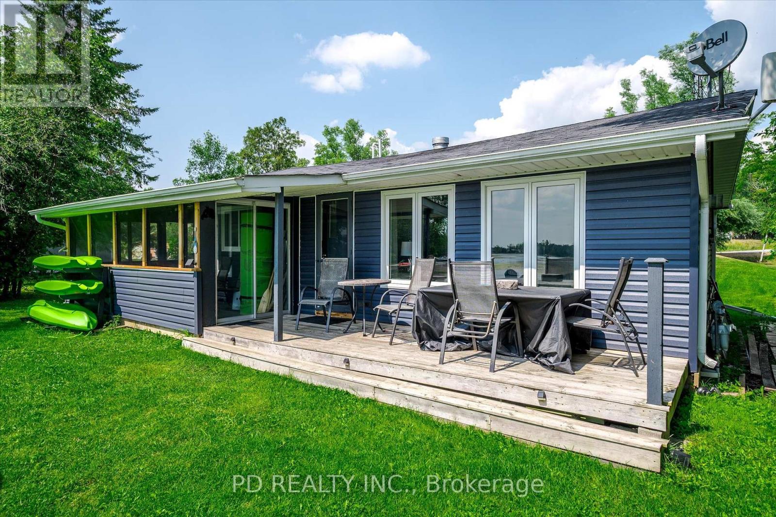 9 Charlotte Crescent, Kawartha Lakes (Emily), Ontario  K0L 2W0 - Photo 46 - X12346990