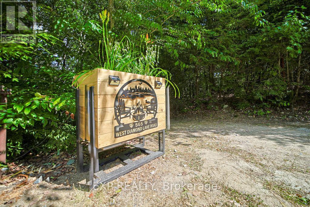 565 West Diamond Lake Road, Hastings Highlands (Herschel Ward), Ontario  K0L 2A0 - Photo 42 - X12346822