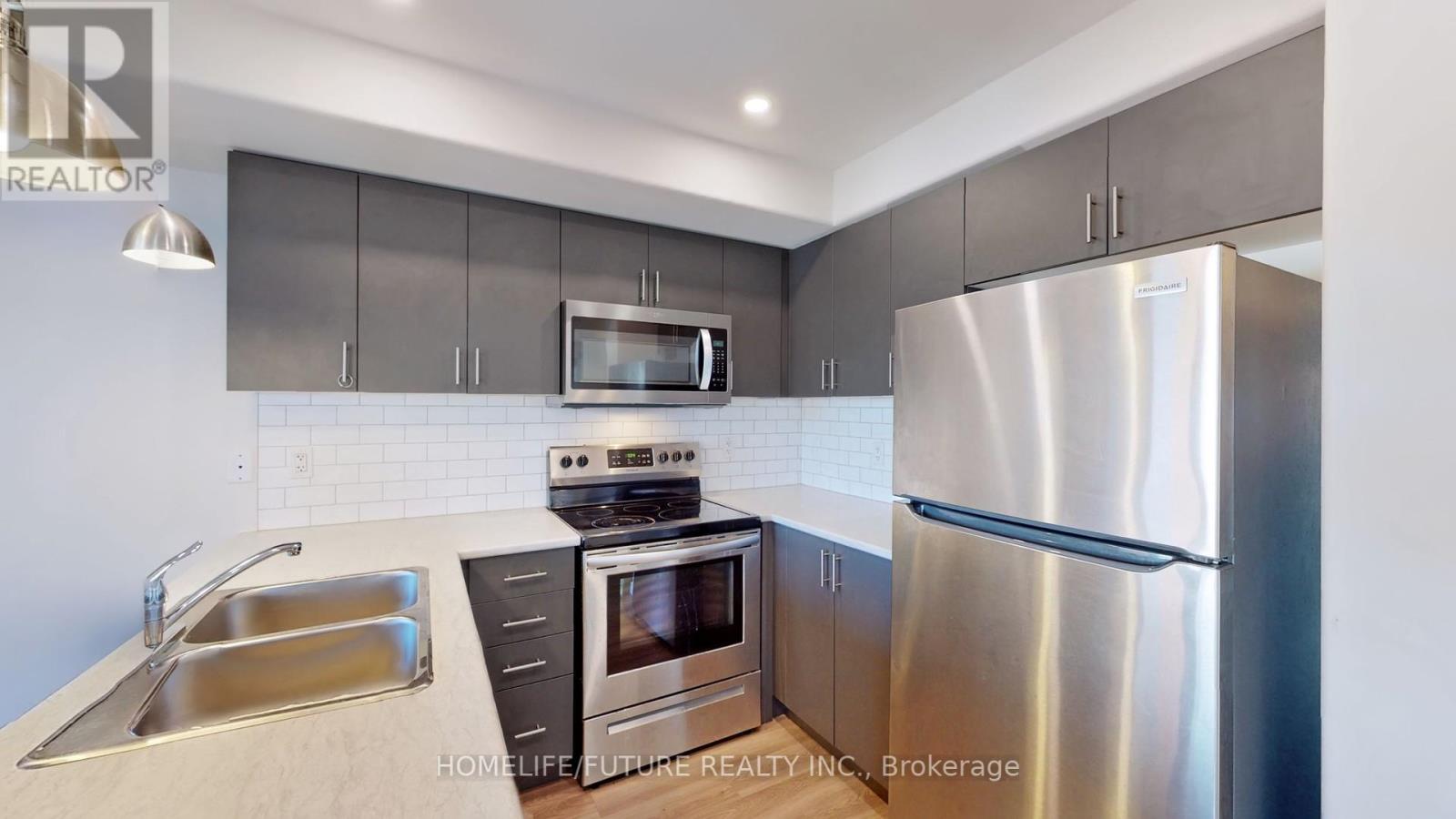 1638 Hetherington Drive, Peterborough North (University Heights), Ontario  K9L 1Y7 - Photo 15 - X12347118