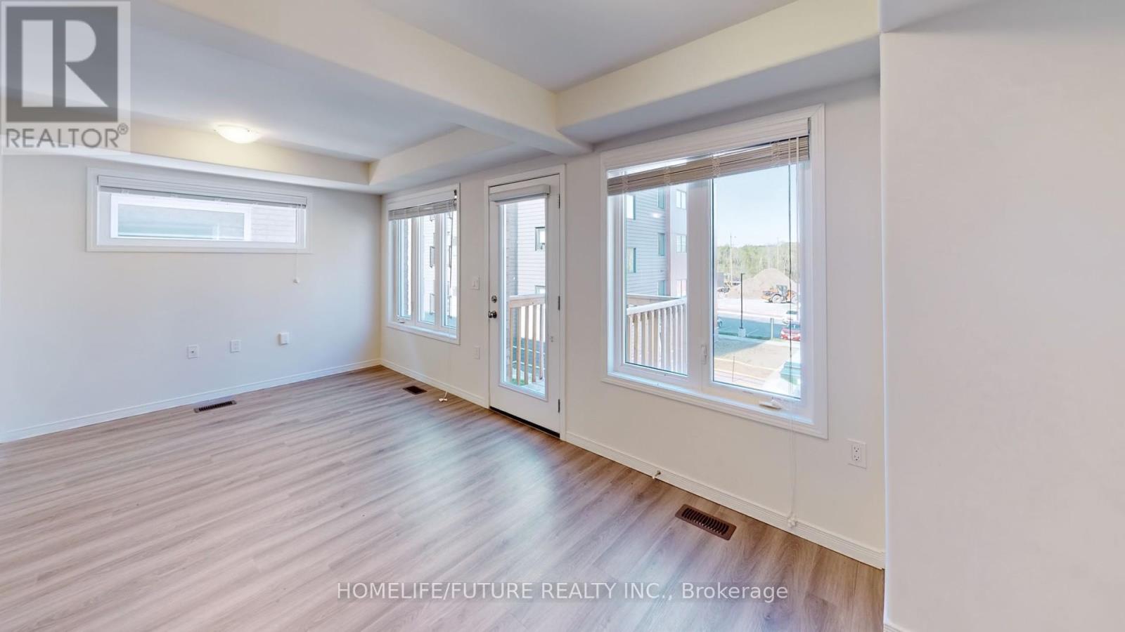 1638 Hetherington Drive, Peterborough North (University Heights), Ontario  K9L 1Y7 - Photo 17 - X12347118