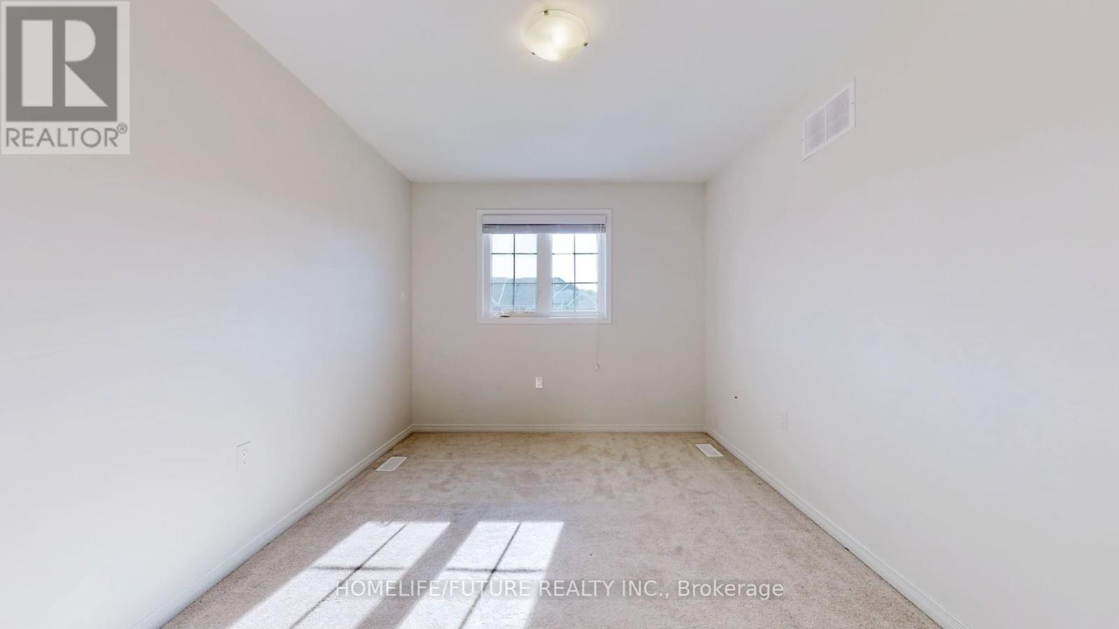 1638 Hetherington Drive, Peterborough North (University Heights), Ontario  K9L 1Y7 - Photo 35 - X12347118