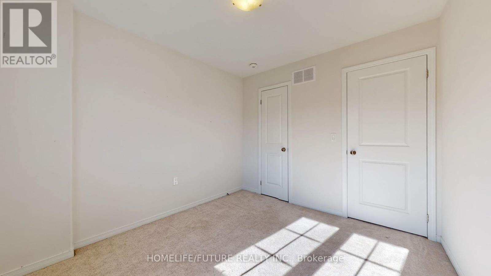1638 Hetherington Drive, Peterborough North (University Heights), Ontario  K9L 1Y7 - Photo 39 - X12347118