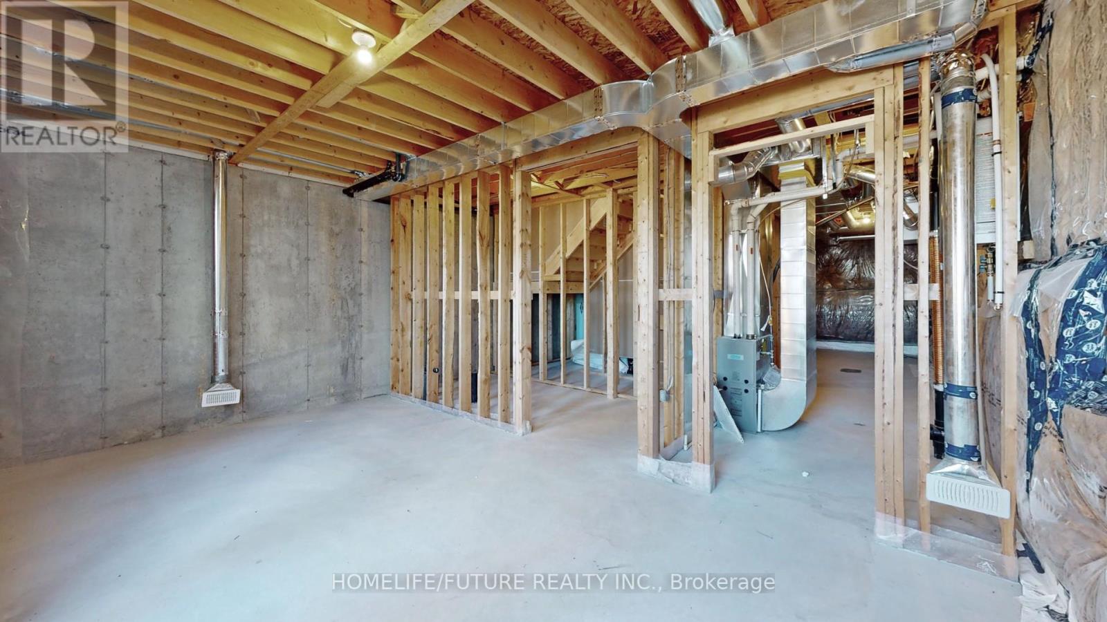 1638 Hetherington Drive, Peterborough North (University Heights), Ontario  K9L 1Y7 - Photo 45 - X12347118