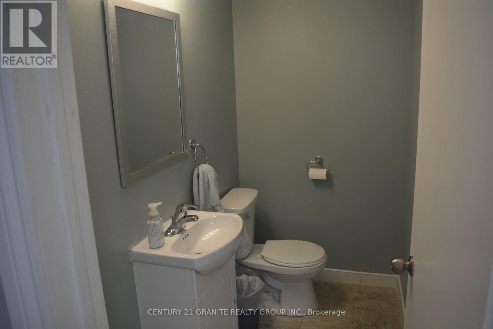 32 Williams Lake Road, Hastings Highlands (Mcclure Ward), Ontario  K0L 2S0 - Photo 16 - X12347580