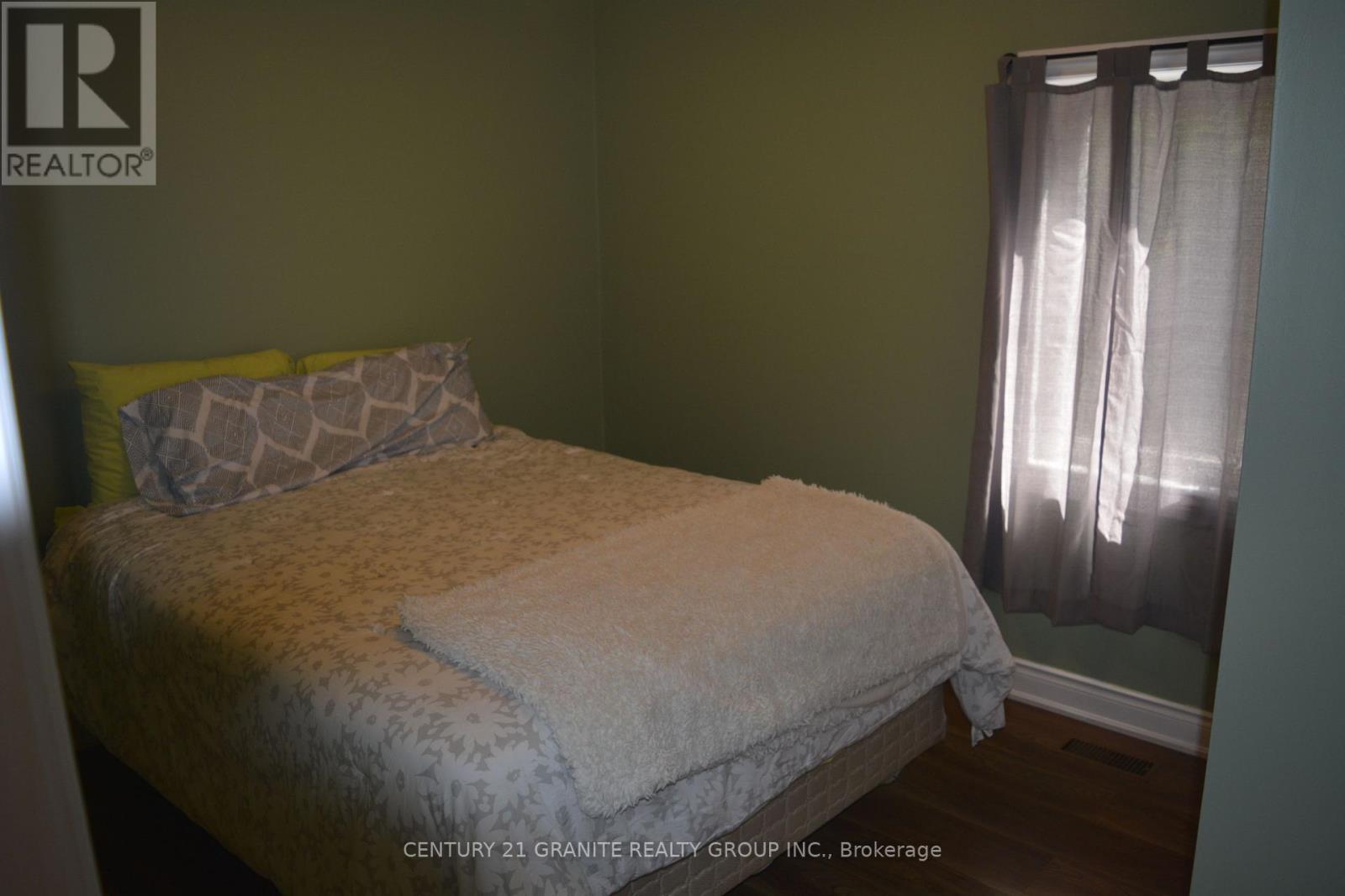 32 Williams Lake Road, Hastings Highlands (Mcclure Ward), Ontario  K0L 2S0 - Photo 2 - X12347580