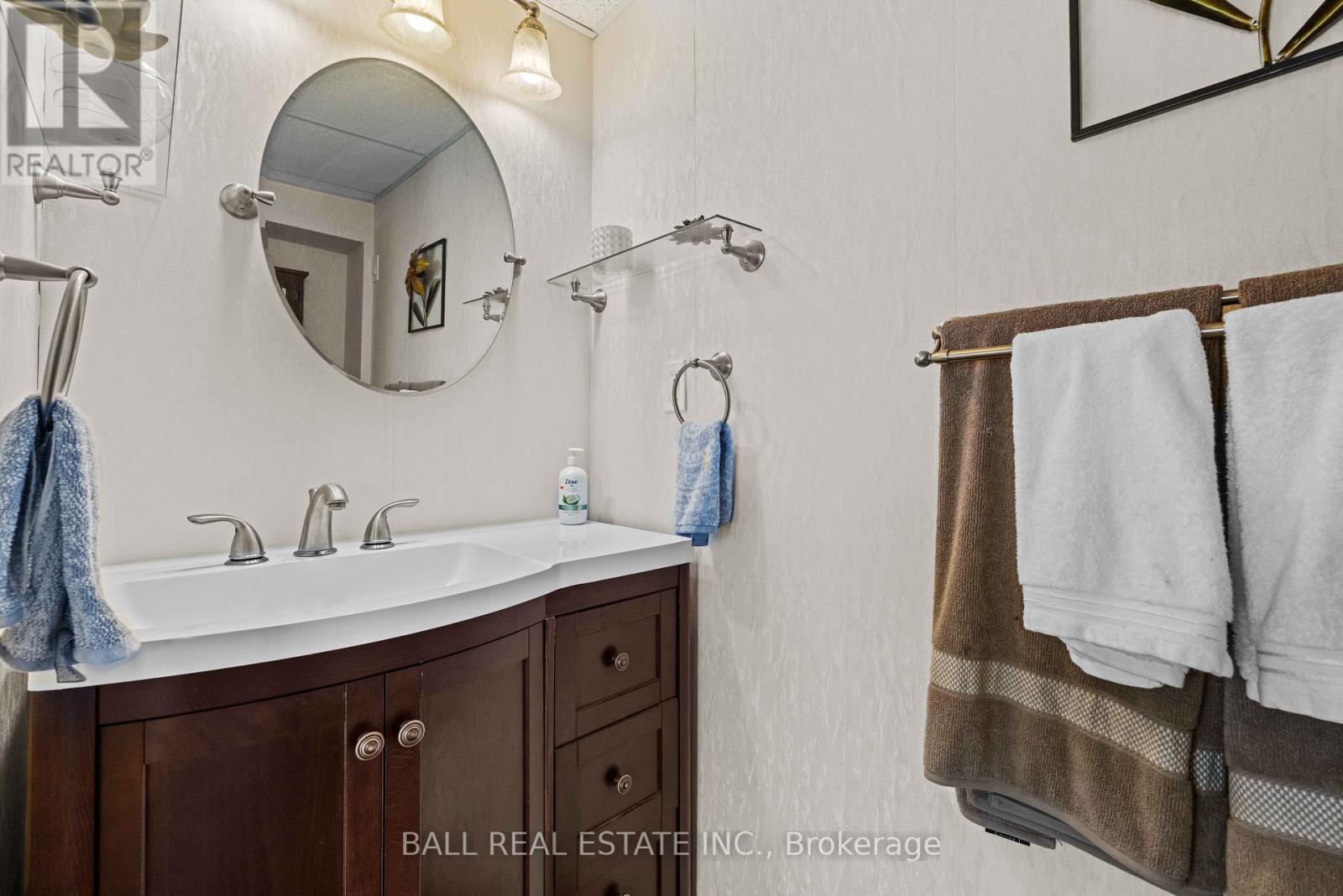 18 Edwin Court, Otonabee-South Monaghan, Ontario  K0L 2G0 - Photo 30 - X12347786