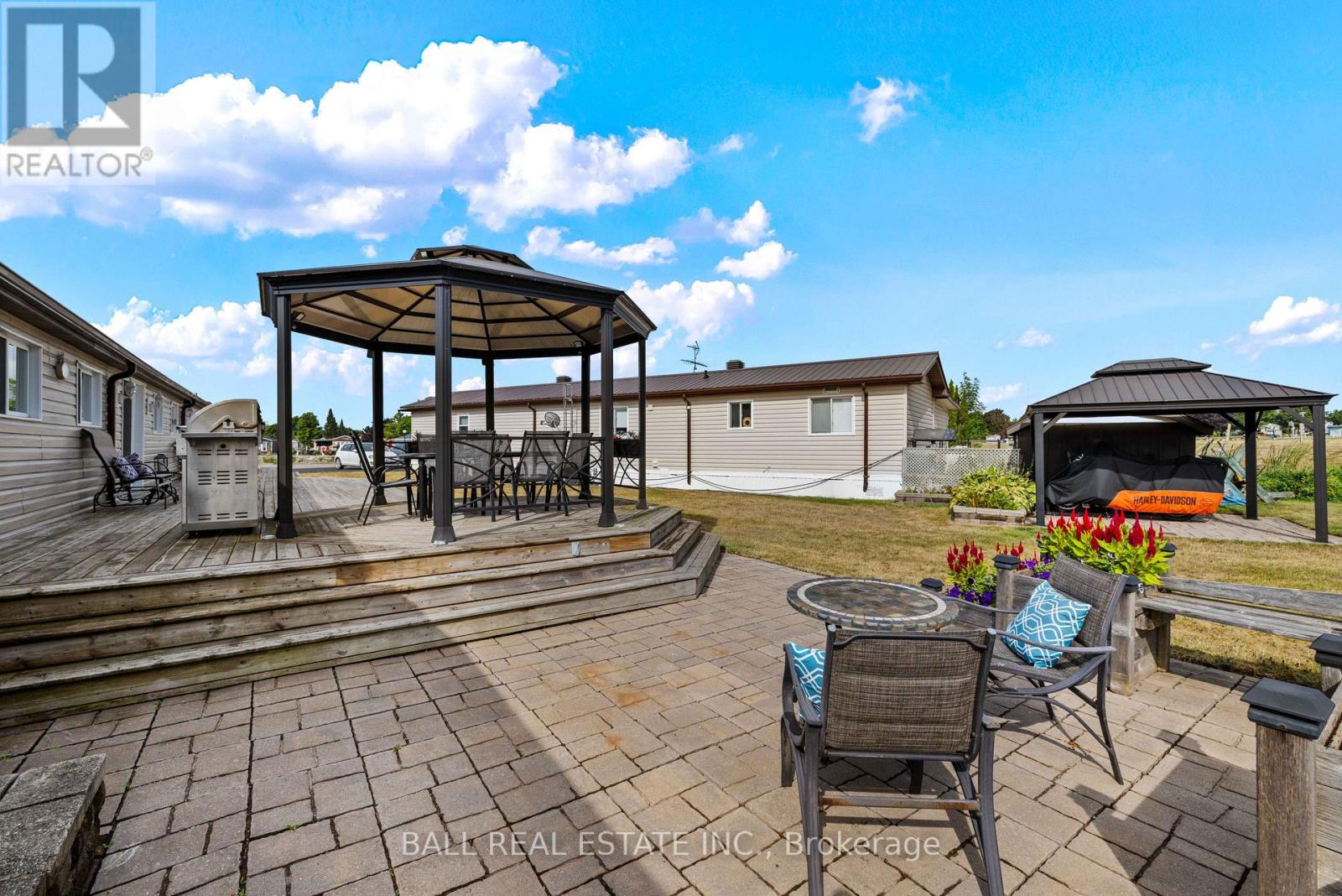 18 Edwin Court, Otonabee-South Monaghan, Ontario  K0L 2G0 - Photo 9 - X12347786