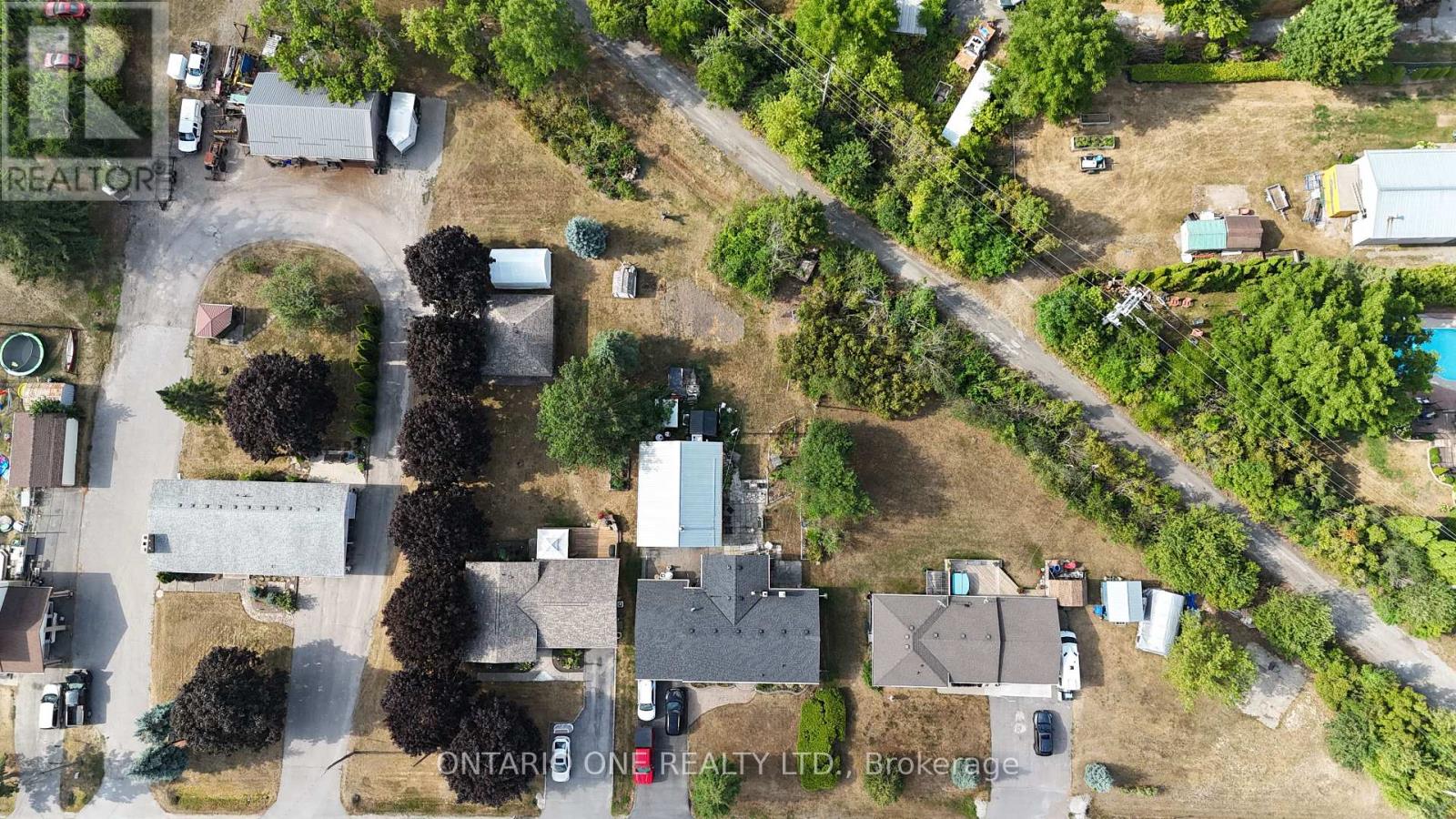 15 Weldon Road, Kawartha Lakes (Lindsay), Ontario  K9V 4R4 - Photo 30 - X12349118