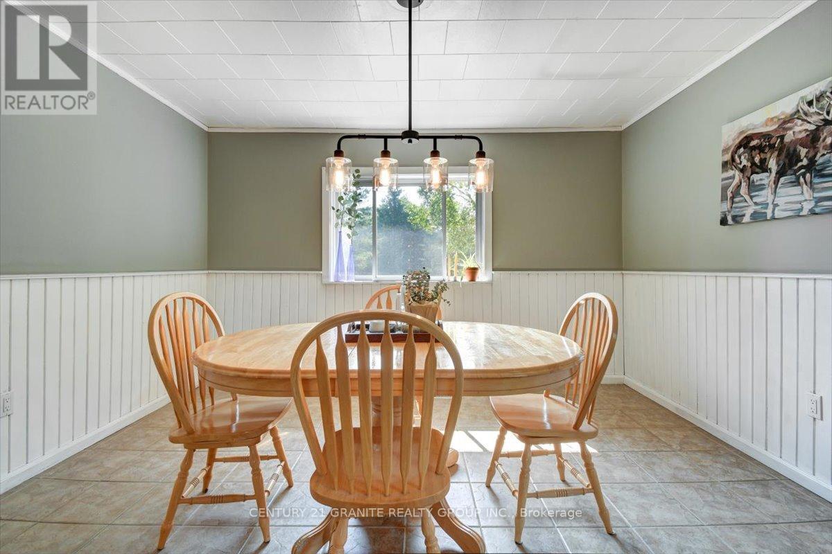 34003 Hwy 28 Highway E, Carlow/mayo (Mayo Ward), Ontario  K0L 1C0 - Photo 12 - X12349280