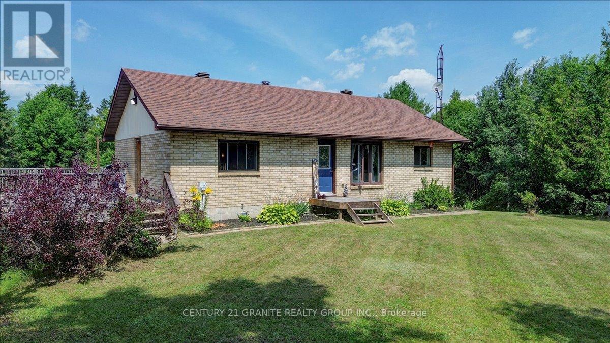 34003 Hwy 28 Highway E, Carlow/mayo (Mayo Ward), Ontario  K0L 1C0 - Photo 2 - X12349280