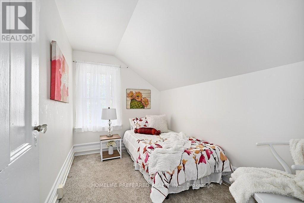 157 Crescent Street, Peterborough Central (South), Ontario  K9J 2G4 - Photo 41 - X12349610
