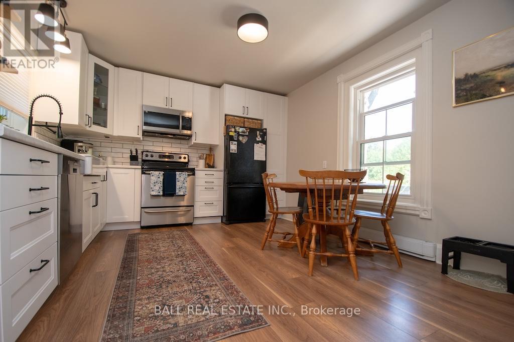 72 Oxford Street, Selwyn, Ontario  K0L 2H0 - Photo 14 - X12349681