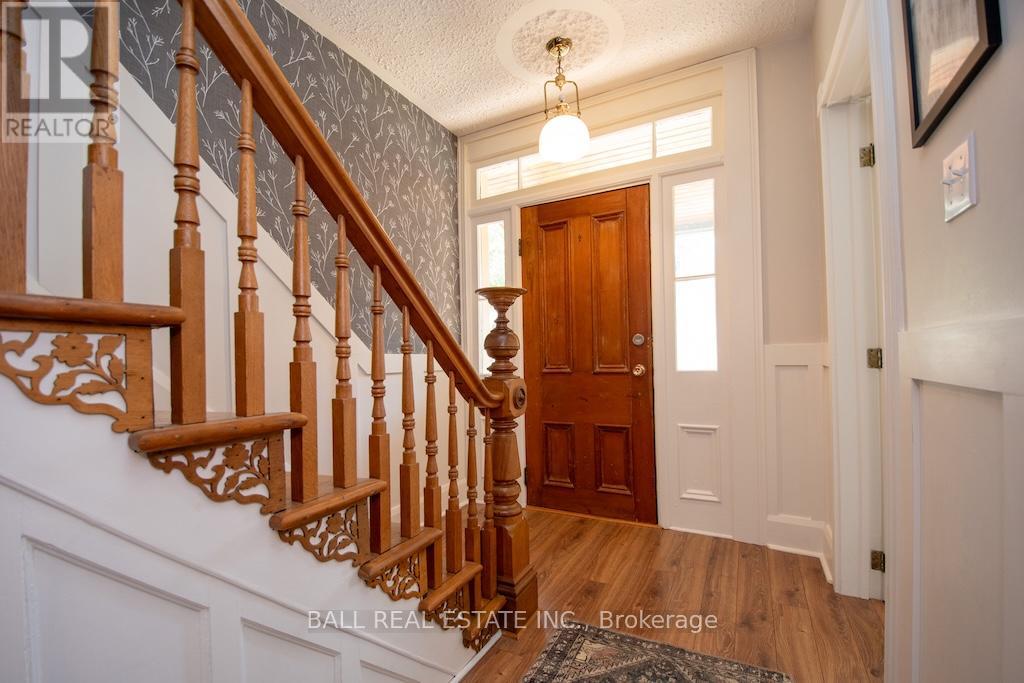 72 Oxford Street, Selwyn, Ontario  K0L 2H0 - Photo 5 - X12349681
