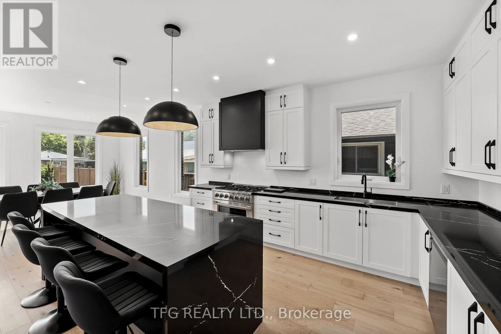 678 Otonabee Drive, Peterborough South (East), Ontario  K9J 7P9 - Photo 18 - X12350230