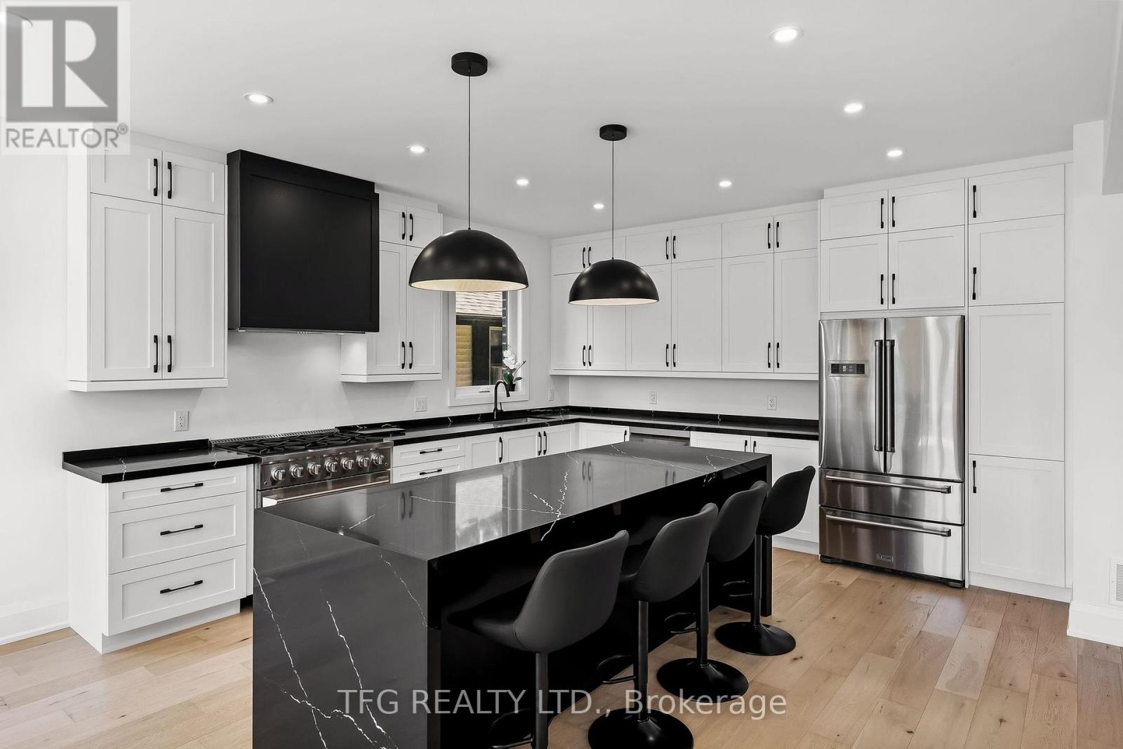 678 Otonabee Drive, Peterborough South (East), Ontario  K9J 7P9 - Photo 22 - X12350230