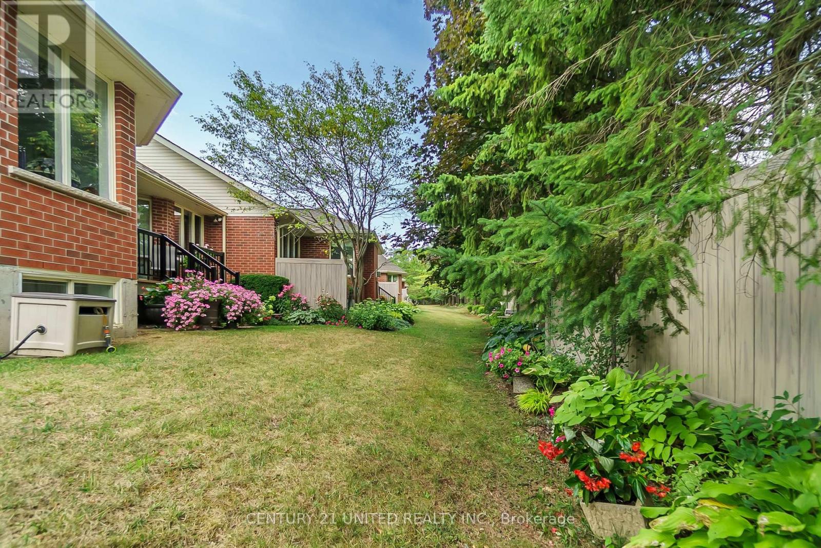 41 - 1121 Armour Road, Peterborough East (North), Ontario  K9H 7N8 - Photo 32 - X12350232