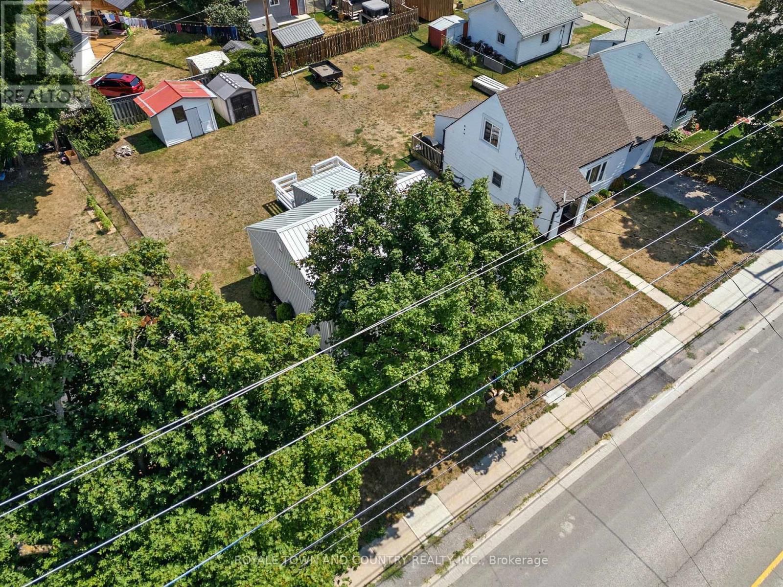 139 Centre Street, Trent Hills (Campbellford), Ontario  K0L 1L0 - Photo 40 - X12350275