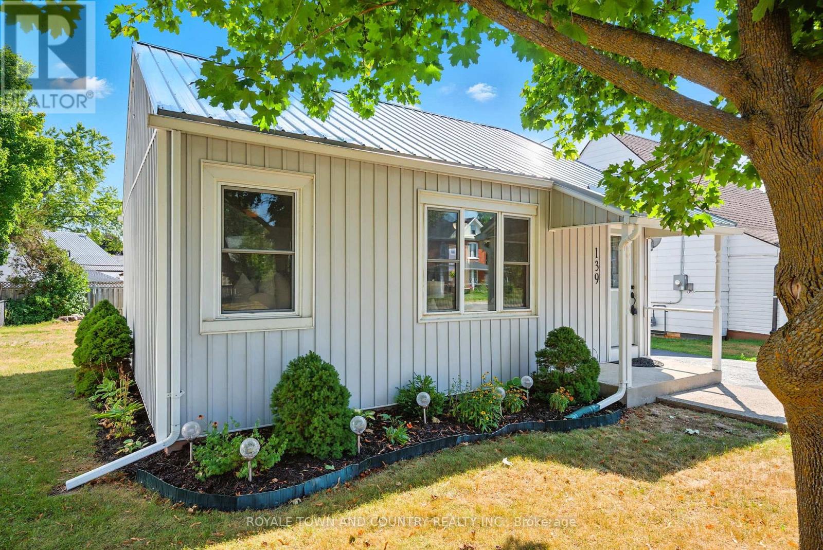 139 Centre Street, Trent Hills (Campbellford), Ontario  K0L 1L0 - Photo 6 - X12350275