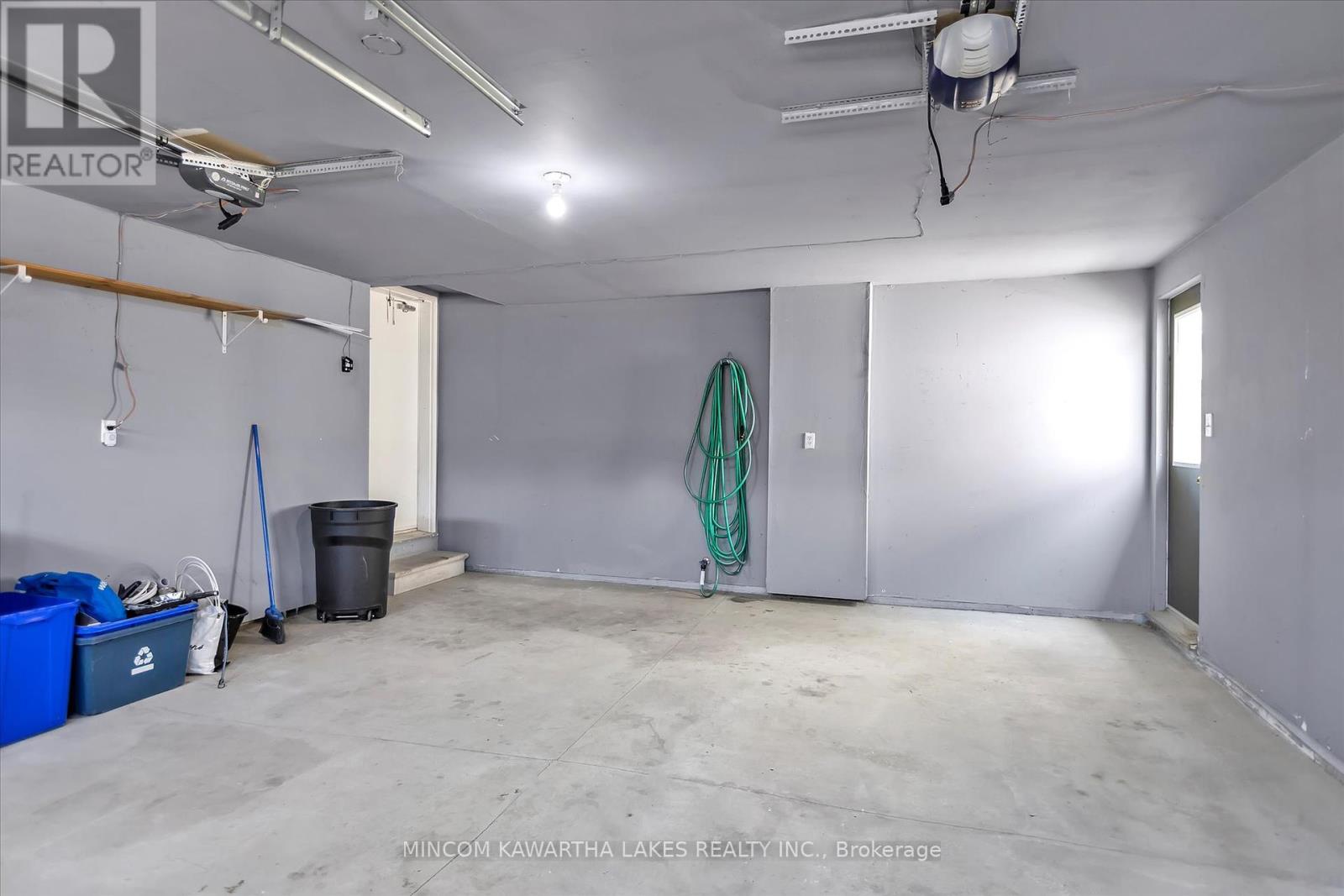 1403 Mcauliffe Lane, Peterborough East (North), Ontario  K9H 0B7 - Photo 21 - X12350277