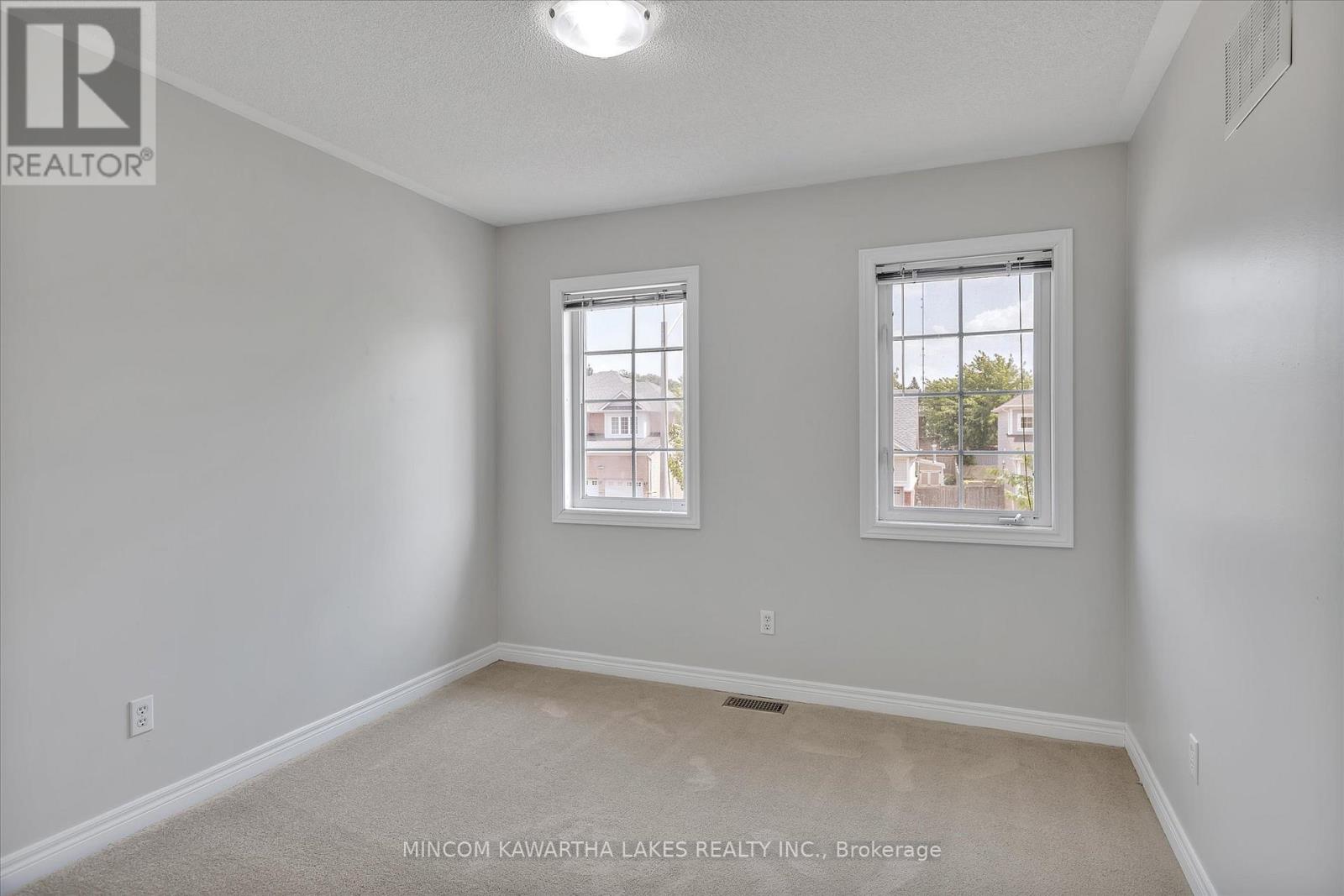 1403 Mcauliffe Lane, Peterborough East (North), Ontario  K9H 0B7 - Photo 30 - X12350277