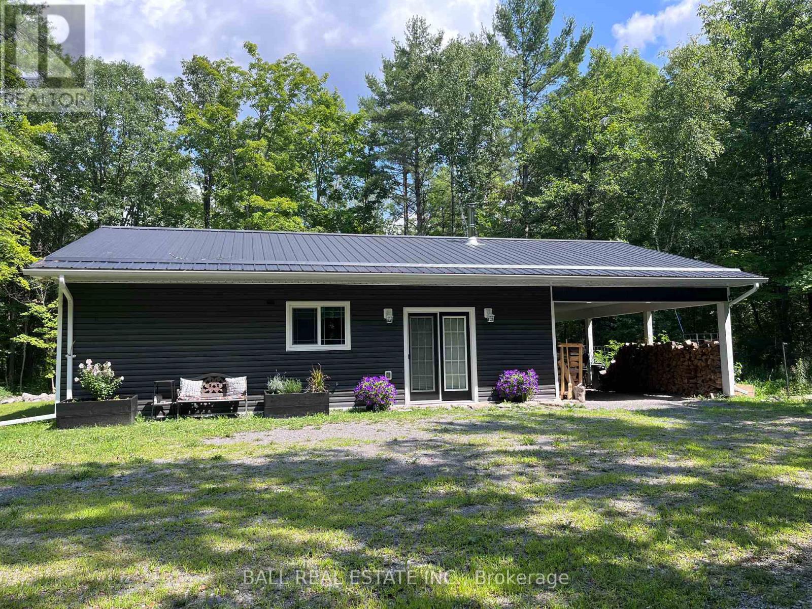 1163 2nd Line Belmont, Havelock-Belmont-Methuen (Havelock), Ontario  K0L 1Z0 - Photo 1 - X12350342