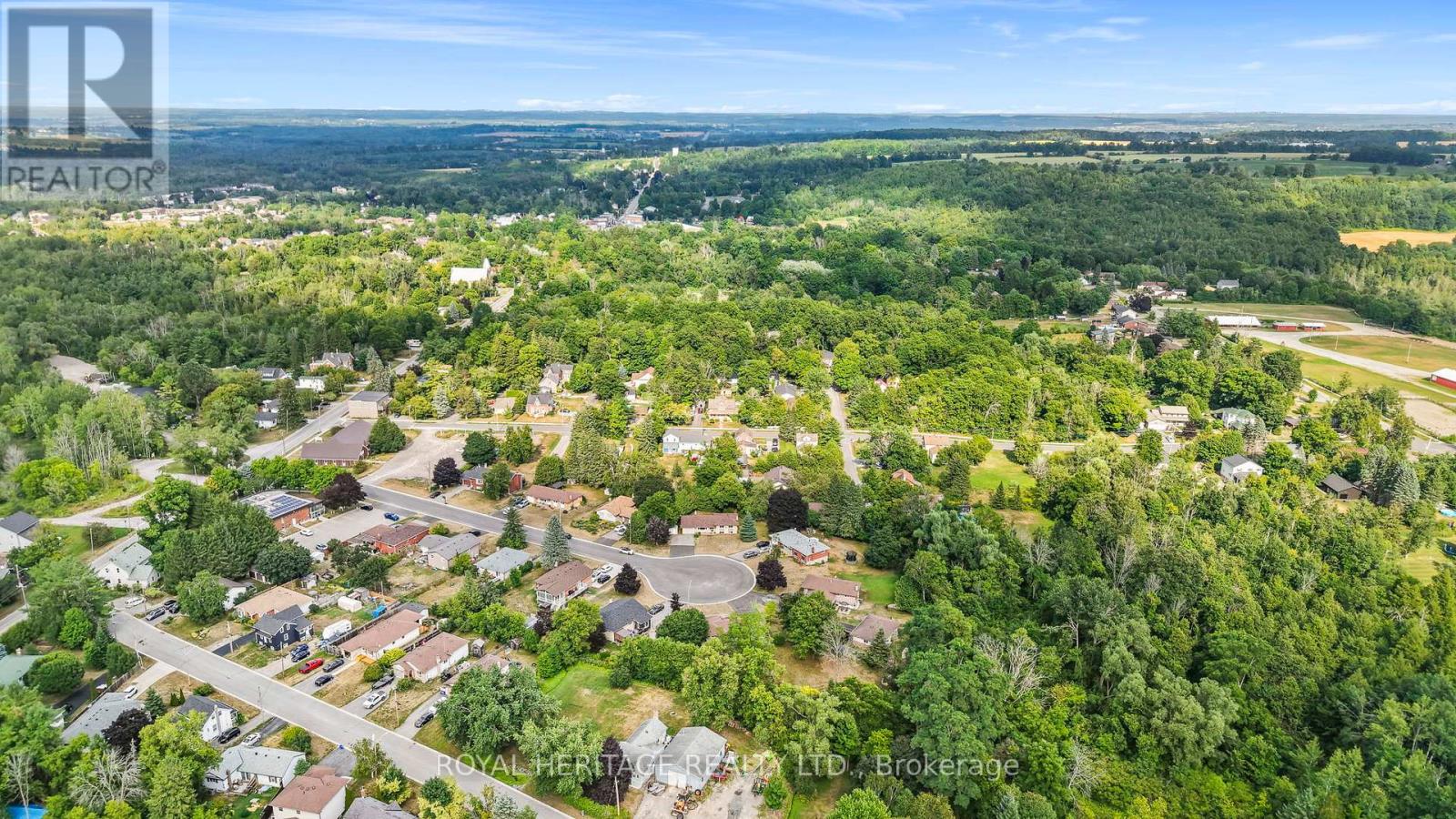 8 Lisa Court, Cavan Monaghan (Millbrook Village), Ontario  L0A 1G0 - Photo 33 - X12350446