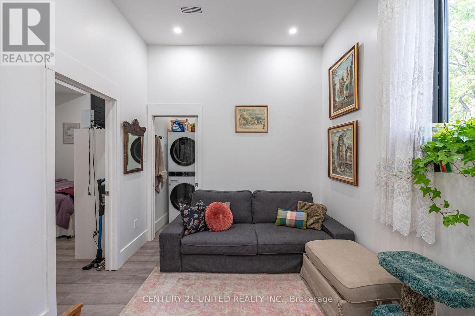 34 Edgewood Road, Peterborough West (North), Ontario  K9J 6V8 - Photo 27 - X12350762