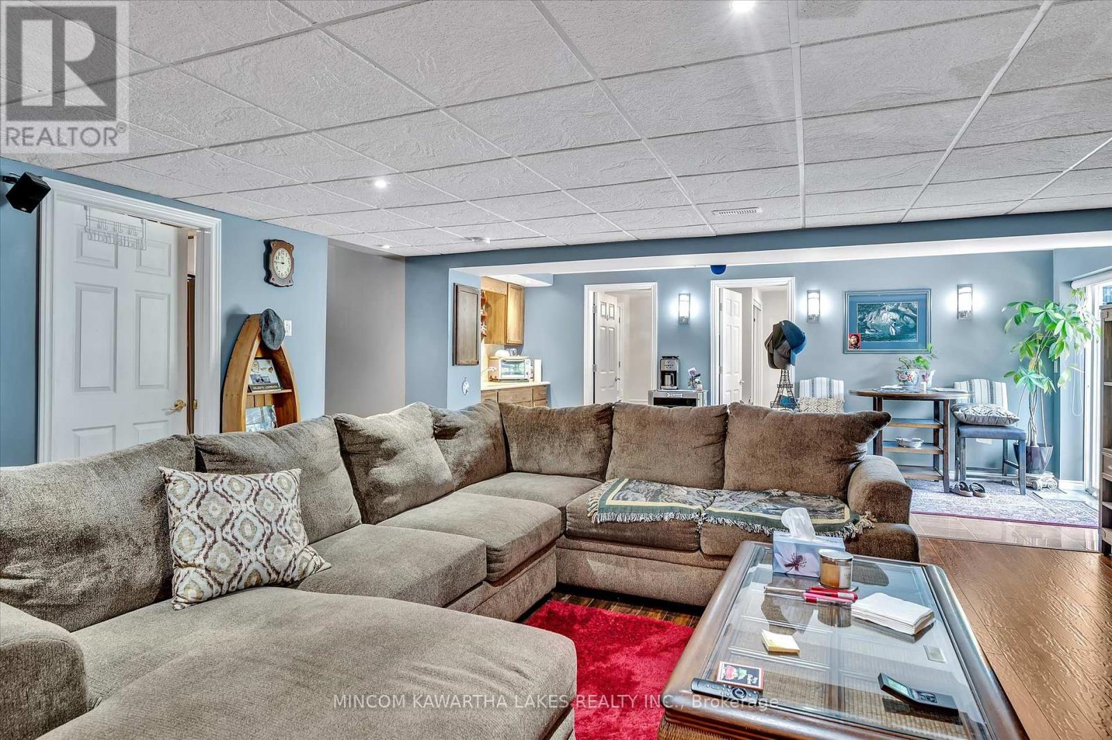 2 Peace Crescent, Peterborough North (North), Ontario  K9H 0C1 - Photo 31 - X12350983