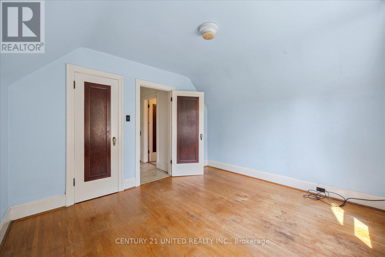 280 Mark Street, Peterborough East (Central), Ontario  K9H 1V4 - Photo 22 - X12351245