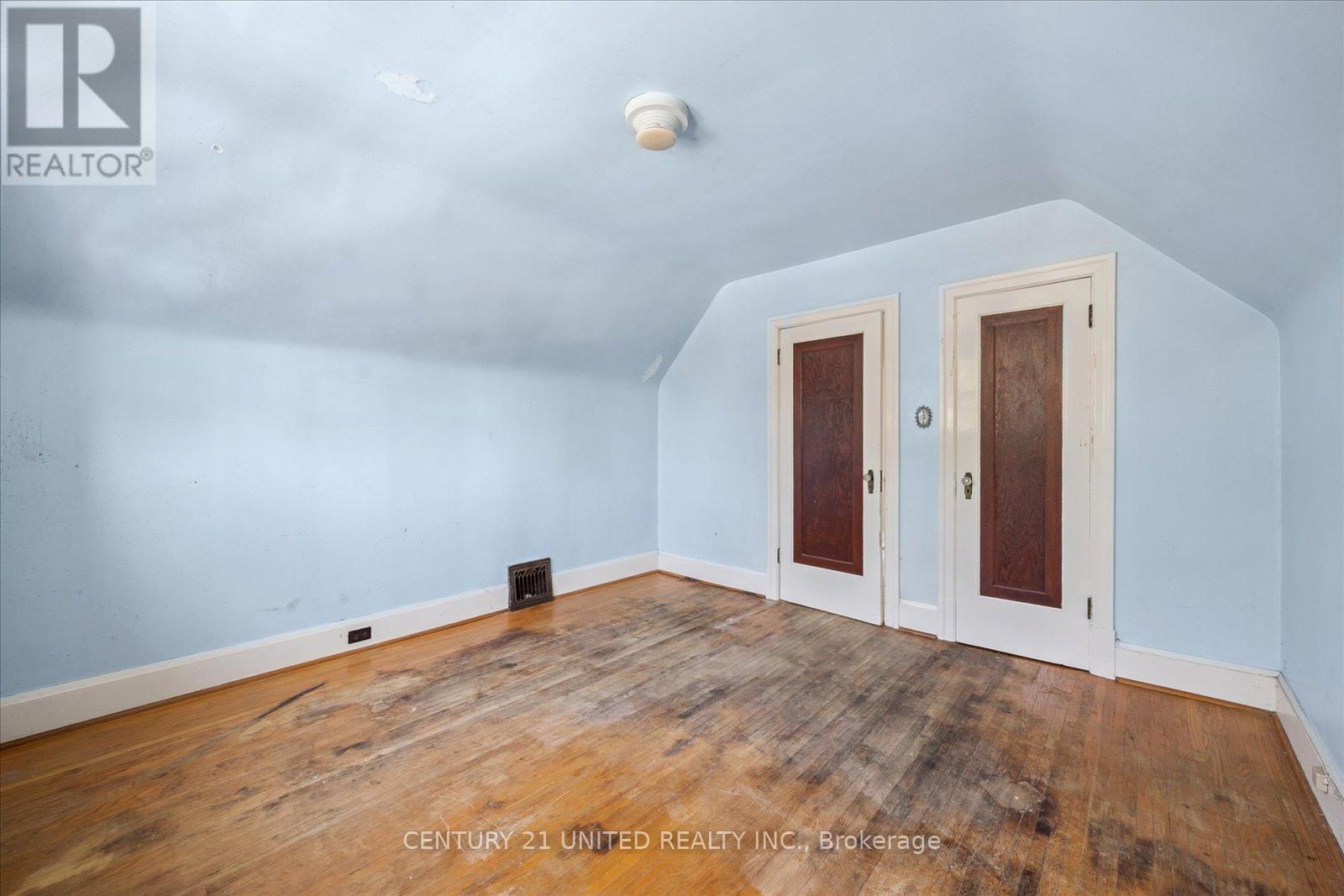 280 Mark Street, Peterborough East (Central), Ontario  K9H 1V4 - Photo 26 - X12351245