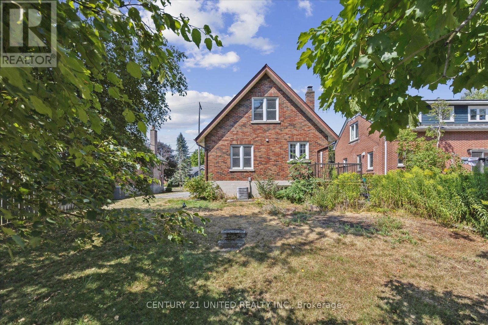 280 Mark Street, Peterborough East (Central), Ontario  K9H 1V4 - Photo 34 - X12351245