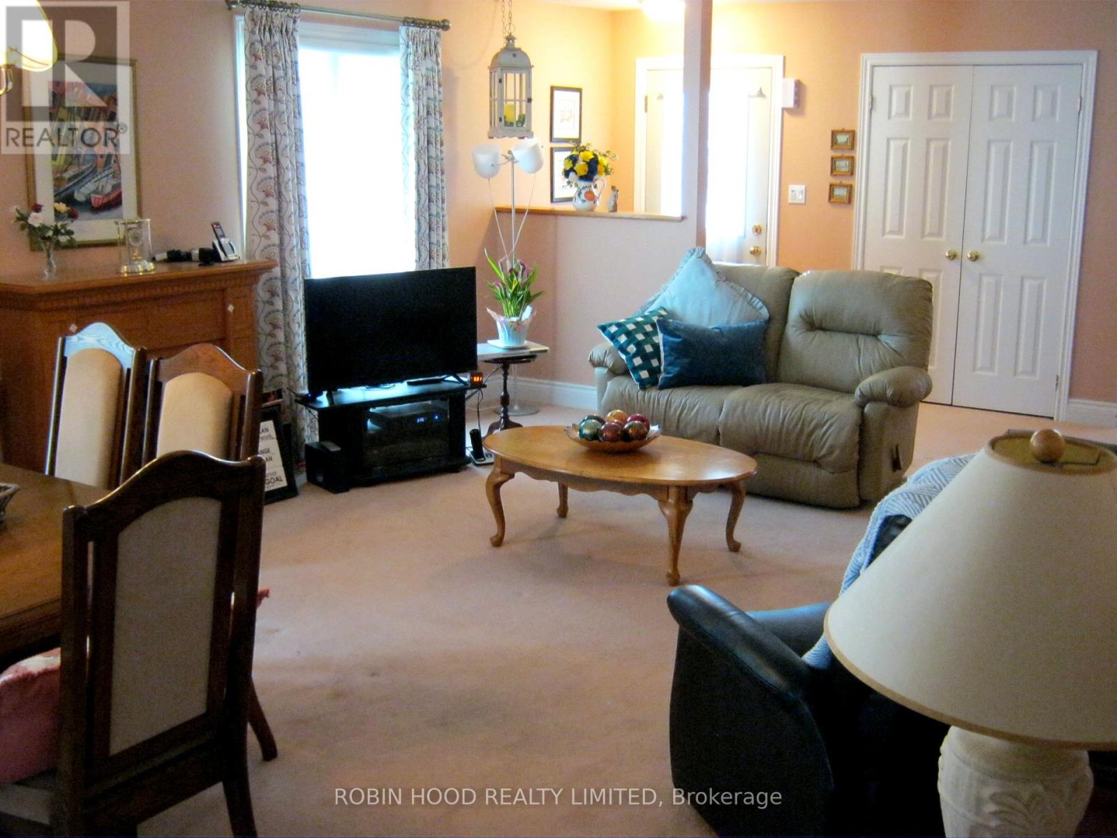 40 Dormer Road, Kawartha Lakes (Lindsay), Ontario  K9V 6H8 - Photo 10 - X12351307