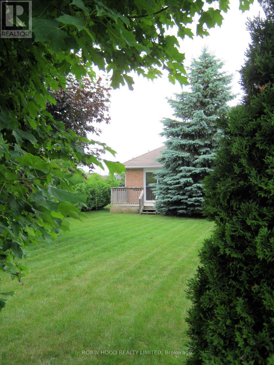 40 Dormer Road, Kawartha Lakes (Lindsay), Ontario  K9V 6H8 - Photo 27 - X12351307