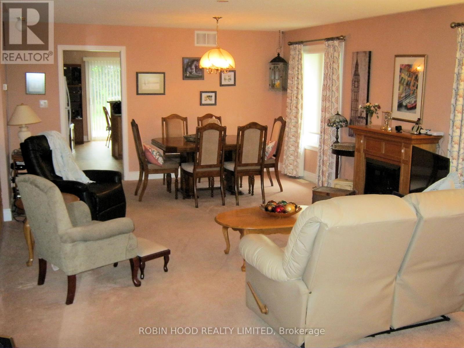 40 Dormer Road, Kawartha Lakes (Lindsay), Ontario  K9V 6H8 - Photo 9 - X12351307