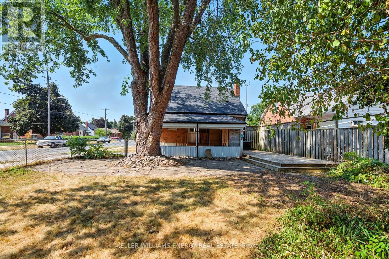 738 Snelgrove Road, Peterborough East (Central), Ontario  K9H 2E9 - Photo 19 - X12351501